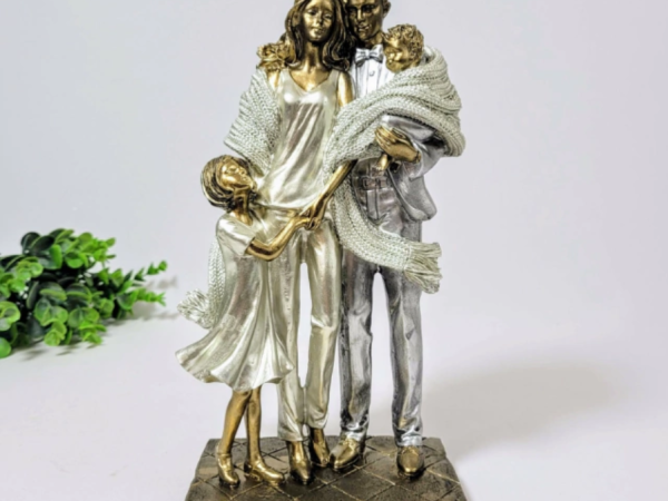 Estátua de Família: significado e simbolismo por trás dessas esculturas